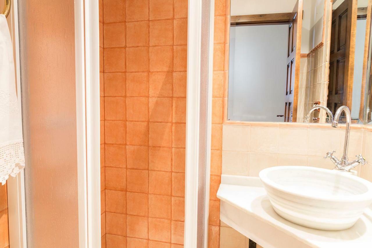 Mafloras Suites エル・ボスケ エクステリア 写真
