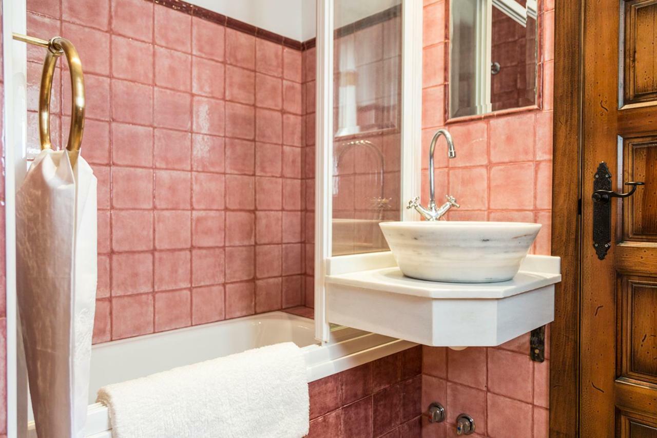 Mafloras Suites エル・ボスケ エクステリア 写真